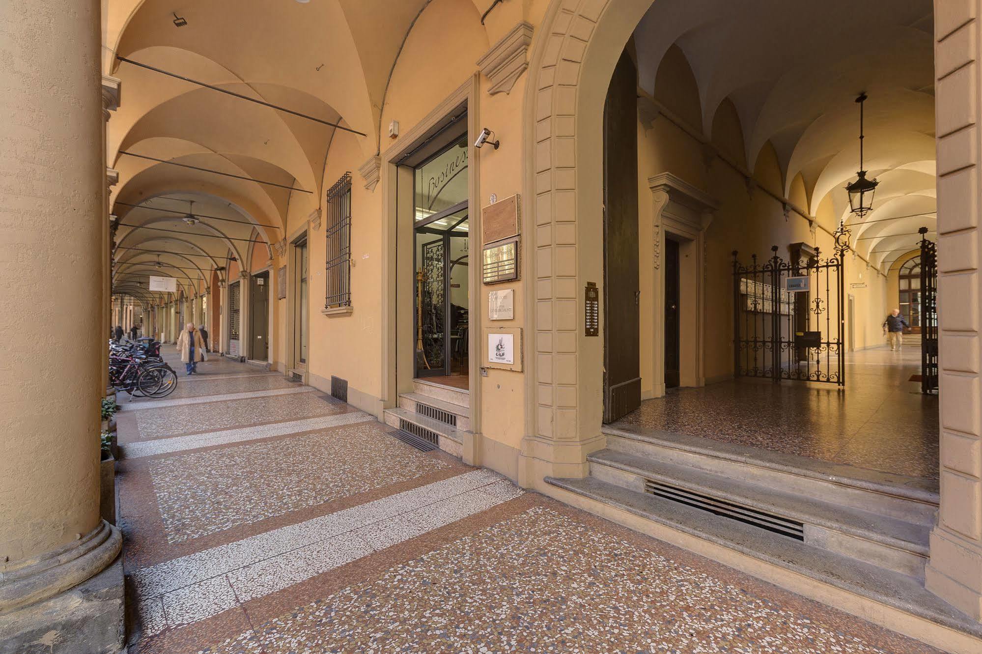 B&B Carosello Bologna Bagian luar foto