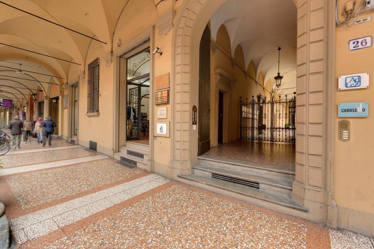 B&B Carosello Bologna Bagian luar foto